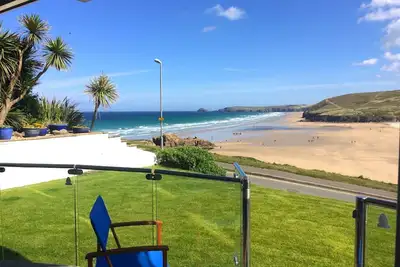 Image de Luxury, 3 bedroom apartment with stunning sea views!