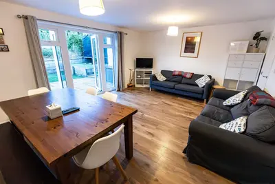 Image de Modern holiday home, a few minutes walk to the beach