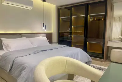 Image de Spacious 4-bedroom apartment in lovely Giza with Ac, WiFi