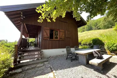 Image de Chalet entier, vue panoramique, ruisseau et sauna.