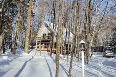Image de Maison idéale pour skieurs en bas de la colline du Mont Olympia, les Laurentides