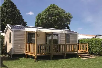 Image de Camping 3 étoiles - Piscine  - ccaihfg