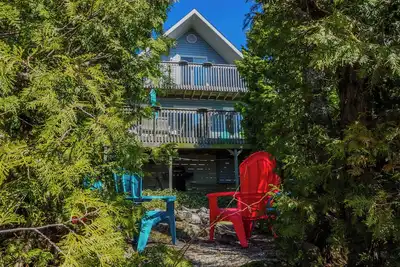 Image de Lake Huron Water view - 5 Minutes to Downtown Tobermory
