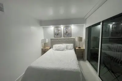 Image de Beautiful spacious 4-bedroom condo with WiFi and fitness room in marvelous Miami