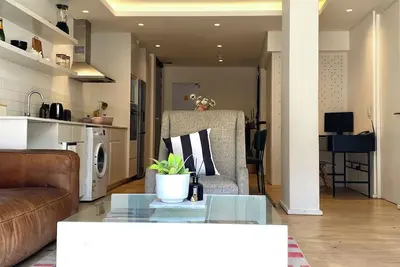 Image de Cozy - 2 Bedroom Apartment