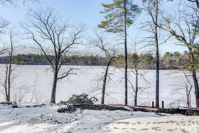 Image de Pond Access: Waterfront Littleton Hideaway!