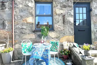 Image de Mynydd a Mor, Mountains and Sea, Llyn Peninsula, North Wales cottage.