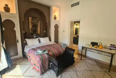 Image de Villa 20 mn centre Marrakech, piscine chauffée, domaine sécurisé, petit déjeuner