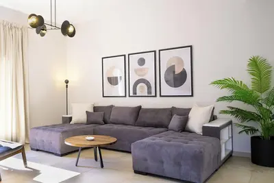 Image de Hestia's Aura, a charming 2 bedroom apartment close to Athina's historic center