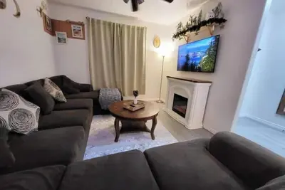 Image de Charming 2-bedroom house with WiFi, Ac in welcoming Ogden