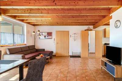 Image de Appartement \"Apfelschnitz\" avec jardin partagé, balcon et Wi-Fi