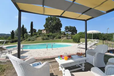 Image de Villa Bella Lisa in Chianti with Pool+Jacuzzi!
