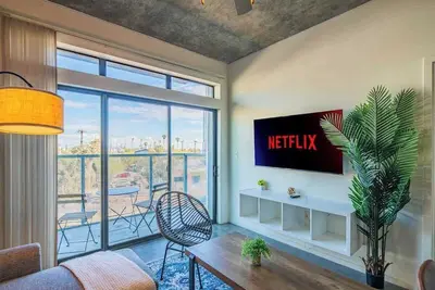 Image de 2br Apartment in Cdt with Gym Pool Parking