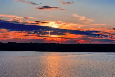 Image de K1ssick Cove Beach House, family, Acadia, watersports