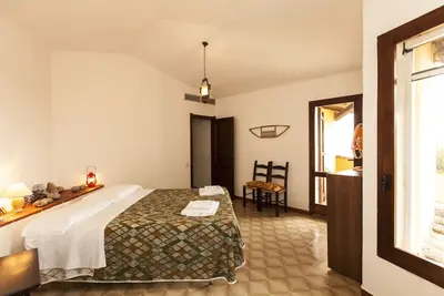 Image de Villa Ines, detached villa, 5 bedrooms, sea view, South Sardinia