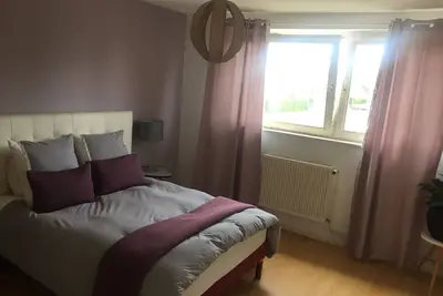 Image de Maison entière avec jardin, à 25 minutes de Lille en tramway (direct)