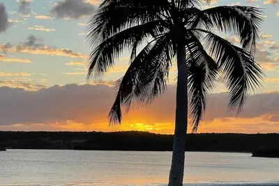 Image de Authentic 3 bedroom Vieques house, quiet neighborhood, 10 minute walk to ferry.