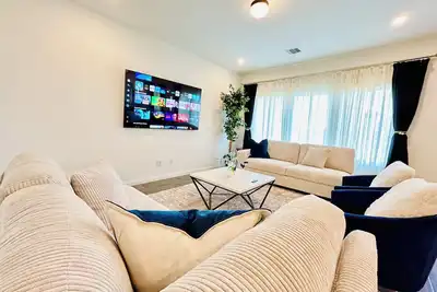 Image de Spacious 5-bedroom house with WiFi and Ac in delightful Manor