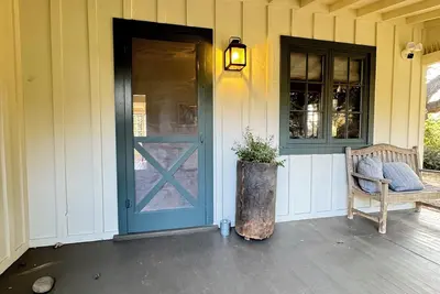 Image de Charming 2-bedroom cottage on private vineyard estate in Santa Ynez