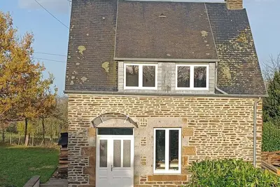 Image de Maison de pierre à 30 mn du Mont Saint Michel entre mer et forêts