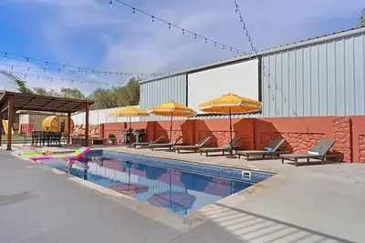 Image de Newly Built 3br/2ba Full of Amenities: Pool, Hot Tub, Sauna, 1 hr to Zion