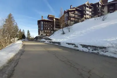 Image de À 50m des pistes de ski, 11er étage, balcon, télévision, casier à ski, 45m², Valmorel