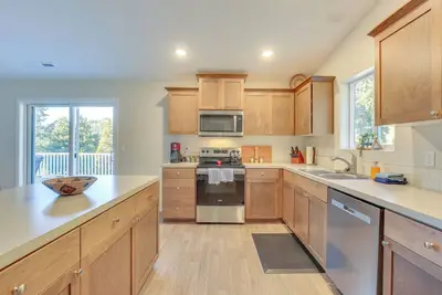Image de Hike, Bike & Ski: Oakridge Home ~ 3 Mi to Trails!