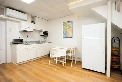 Image de Spacious 3-bedroom apartment with WiFi, Ac in delightful Queens