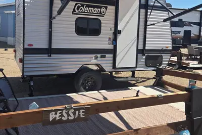 Image de Welcome to Bessie, Cozy Rv in charming Dolan Springs with many amenities!