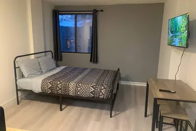 Image de SkyWalk Dwelling 5m to Dt w/Full Kitchen +W/D