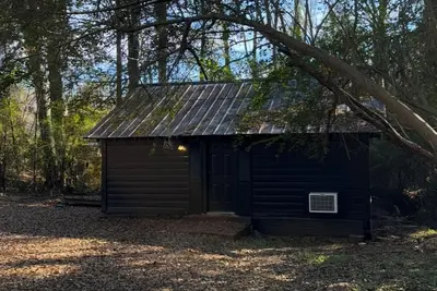 Image de Creekside Cabin 2 - 5 Mins from LaTECH and Sports Complex