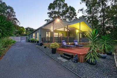 Image de Rest & Relax at The Secret Garden Getaway