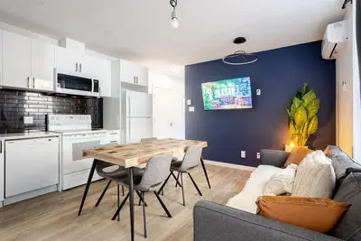 Image de Warm 2br in the Heart of Plateau Mtl