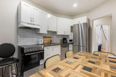 Image de The Urban Retreat | Trendy 3br in Ndg