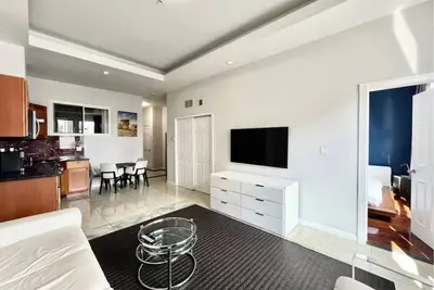 Image de My Happy Place! 2bd Apt next to Convention Center& Reading Terminal!