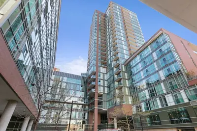 Image de Cozy 800sqft 2 bedroom, 1 bathroom in Downtown Toronto Core