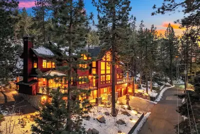 Image de Here comes the Sun luxe57 Lake Tahoe estate