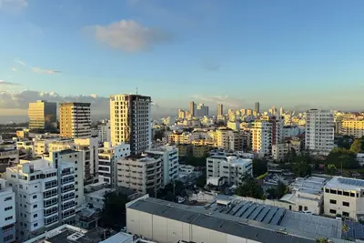 Image de Luxurious City Suite: Rooftop, Pool, Amazing Views