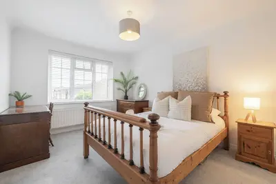Image de New perfect 3 bed house with garden and Parking!