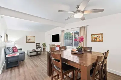 Image de UofA & Gem Show Access | Charming 2br Duplex Unit