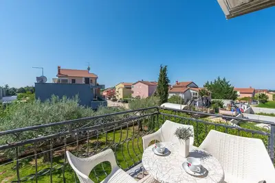 Image de Comfortable Apartment in a Quiet Location, Just 2 km from Novigrad’s City Center and Beach