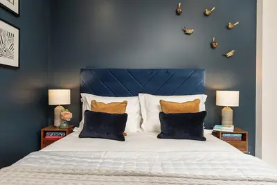 Image de Luxurious city Gem - private free parking