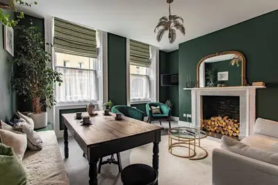 Image de Henrietta Quarters - Central Bath Retreat