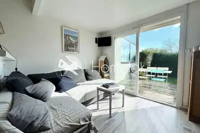 Image de Maisonnette Cosy - 300m des plages - Piscine chauffée