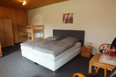 Image de Quadruple-Salle de bain privée