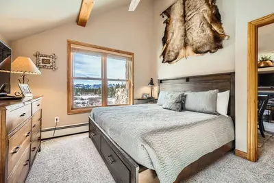 Image de Mountain Paradise Awaits: Breathtaking 2-Bedroom Condo in Hidden River Lodge!
