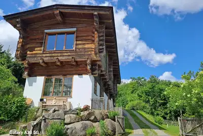 Image de Natural log cabin on the edge of the forest in Webern, Odenwald