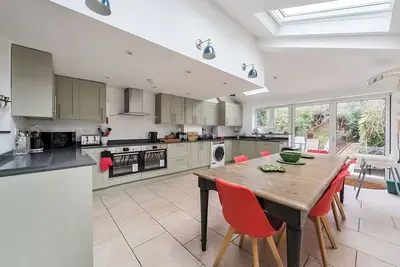 Image de Renovated 3br Garden Home - Central Oxford - Pass the Keys