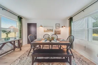 Image de Charming 3-bedroom cottage with picturesque sunsets