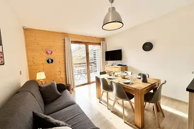 Image de T2 Dans Une Residence Avec Piscine
